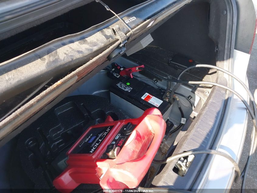 2009 Hyundai Genesis 3.8 VIN: KMHGC46E59U058560 Lot: 43641175