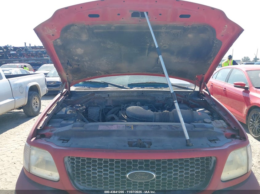 2002 Ford F-150 Lariat/Xl/Xlt VIN: 1FTRX17W72NB40863 Lot: 43641205