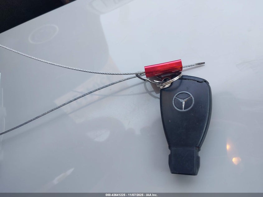 2003 Mercedes-Benz Clk 320 VIN: WDBLK65G63T140393 Lot: 43641225