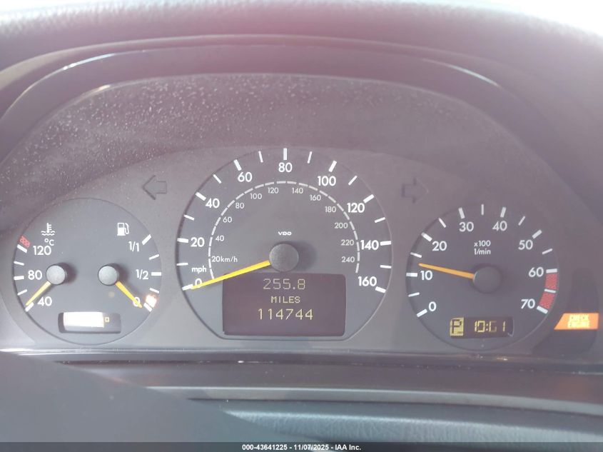 2003 Mercedes-Benz Clk 320 VIN: WDBLK65G63T140393 Lot: 43641225