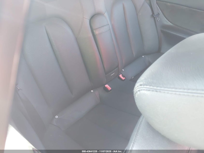 2003 Mercedes-Benz Clk 320 VIN: WDBLK65G63T140393 Lot: 43641225