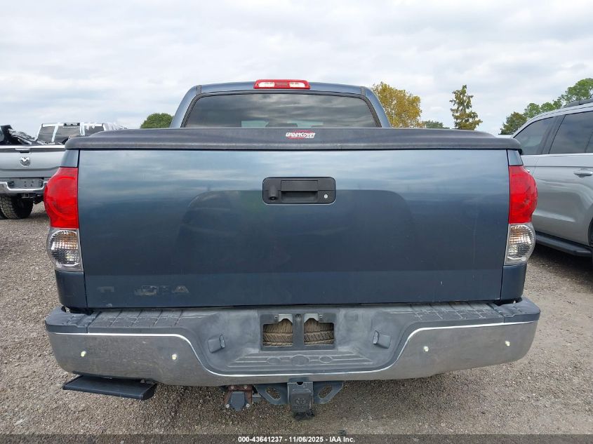 2008 Toyota Tundra Sr5 5.7L V8 VIN: 5TFEV54118X066812 Lot: 43641237