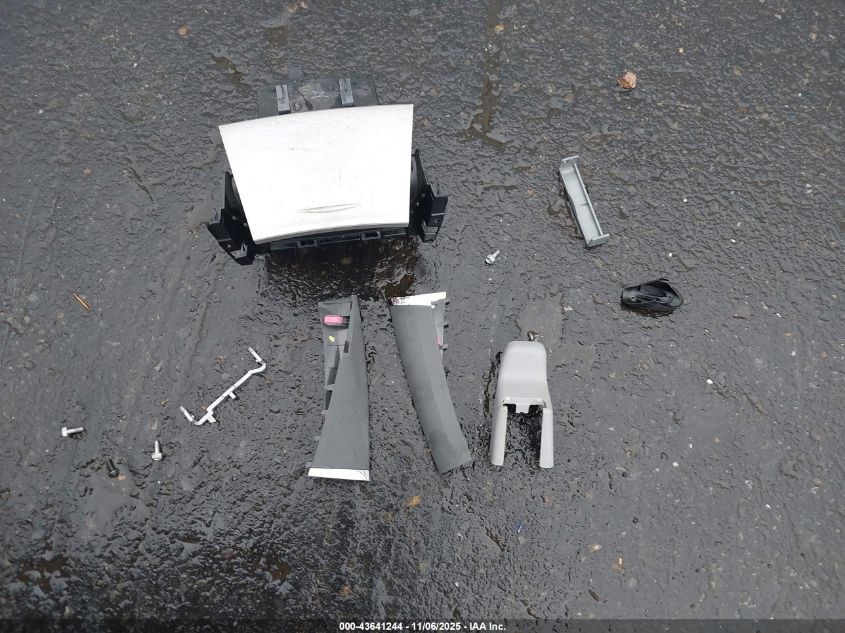 2007 Toyota Camry Le VIN: 4T1BE46K77U689320 Lot: 43641244