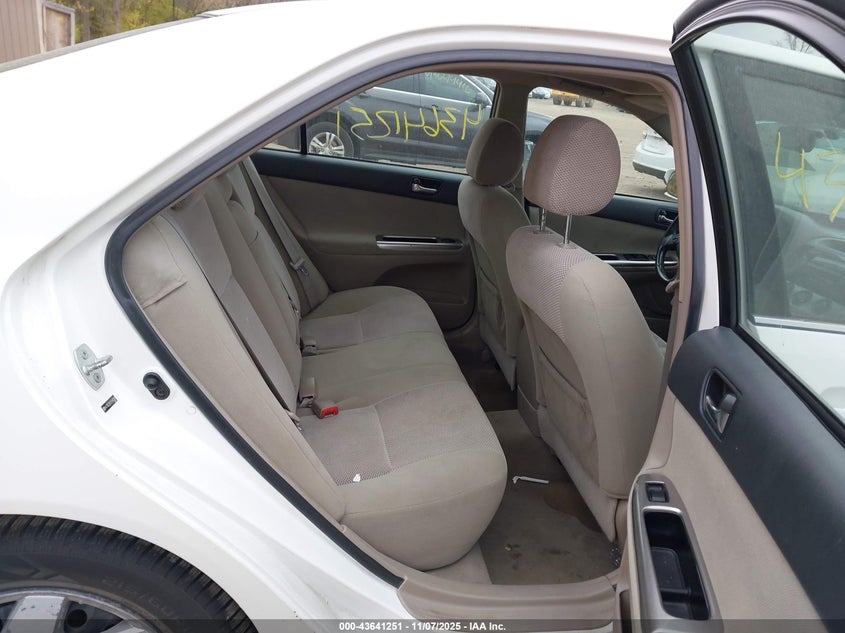 4T1BE32K15U540589 2005 TOYOTA CAMRY photo no. 8