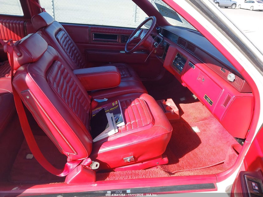 1G6CD4784F4315246 1985 CADILLAC DE VILLE photo no. 5