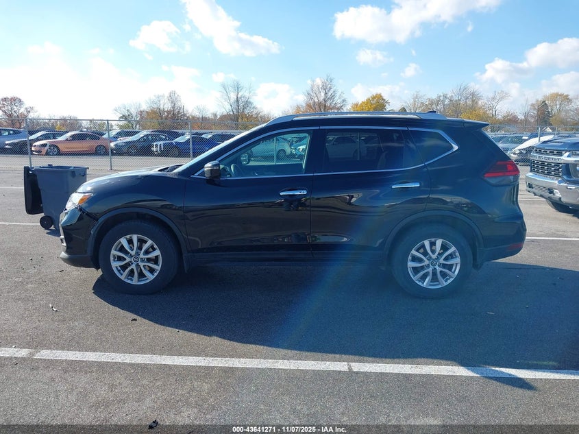 2017 NISSAN ROGUE S/SL/SV - 5N1AT2MV3HC738247