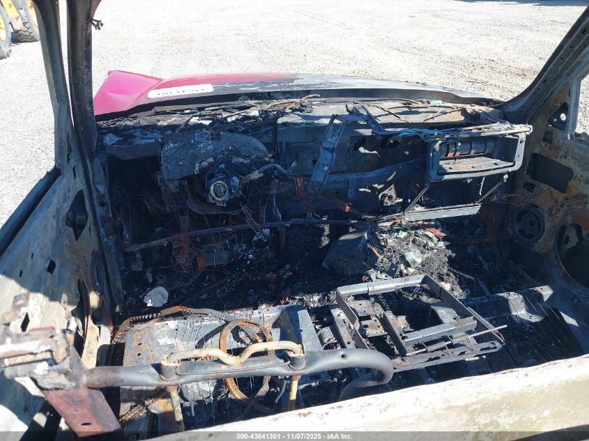 2003 Chevrolet Silverado 1500 Ls VIN: 1GCEC14V43Z287500 Lot: 43641301