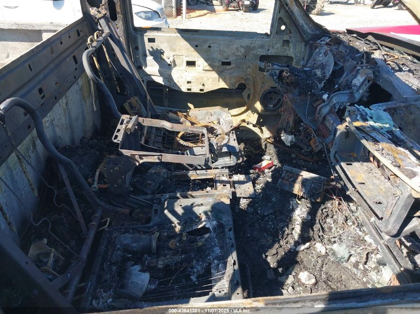 2003 Chevrolet Silverado 1500 Ls VIN: 1GCEC14V43Z287500 Lot: 43641301