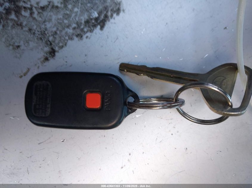 2004 Toyota Corolla S VIN: 1NXBR32E94Z313308 Lot: 43641302