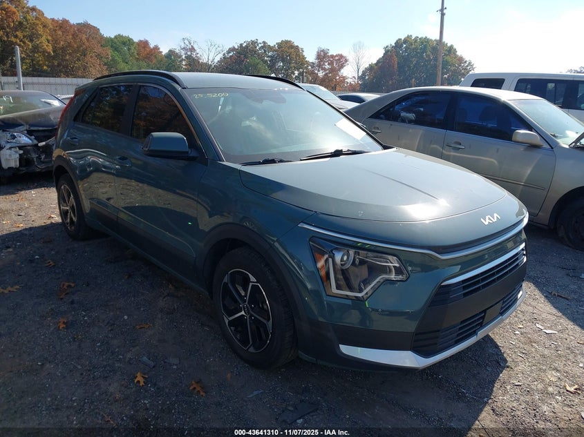 KIA NIRO EX