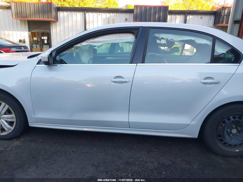 2017 VOLKSWAGEN JETTA - 3VWDB7AJ48M233162
