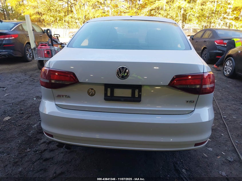 2017 VOLKSWAGEN JETTA - 3VWDB7AJ48M233162
