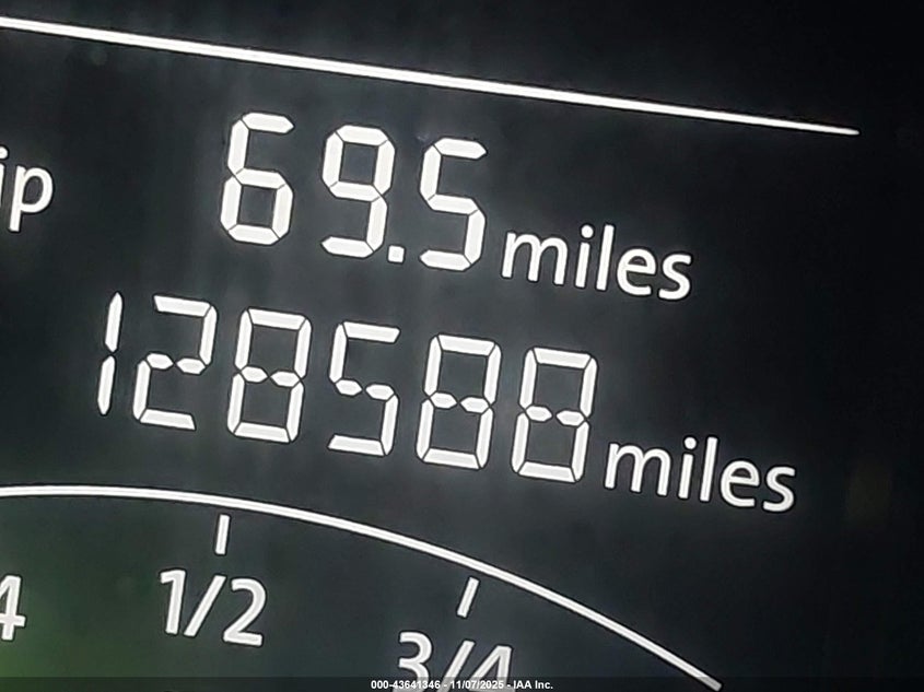 2017 VOLKSWAGEN JETTA - 3VWDB7AJ48M233162