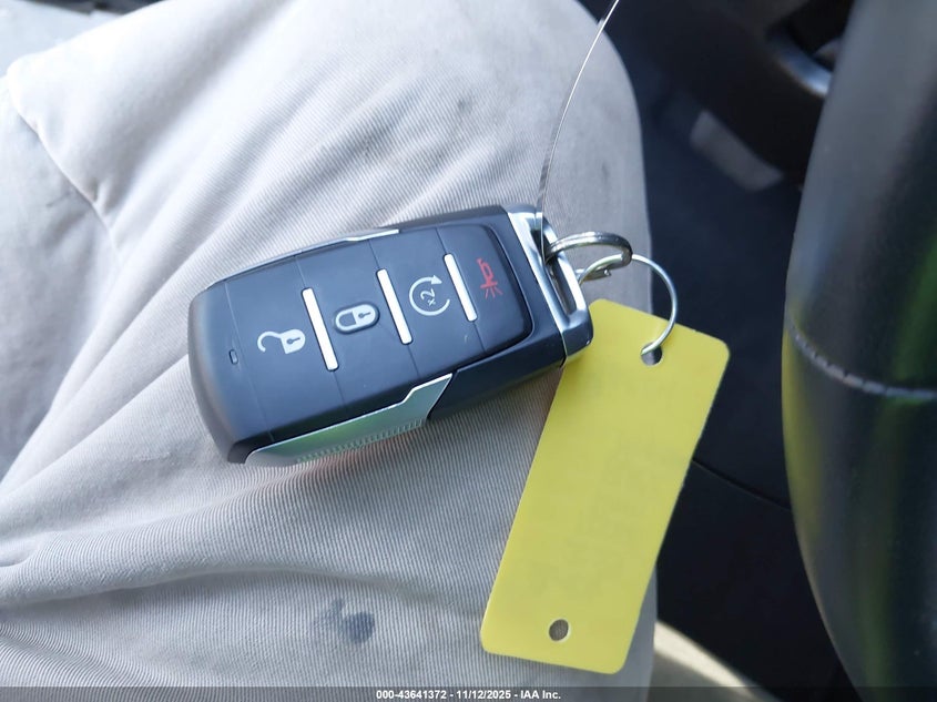 2023 RAM 1500 BIG HORN  4X2 6'4 BOX 1C6RREMT0PN664902