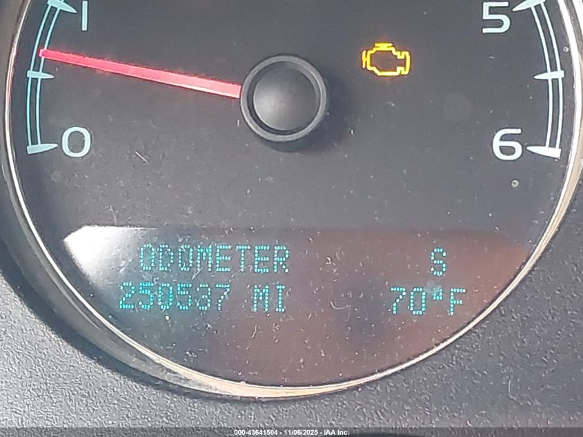 2013 Chevrolet Tahoe Lt VIN: 1GNSKBE08DR368703 Lot: 43641504