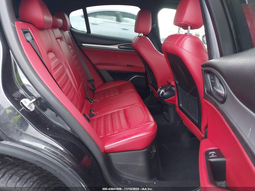 2018 Alfa Romeo Stelvio Ti Sport Awd VIN: ZASFAKNN9J7C01712 Lot: 43641509