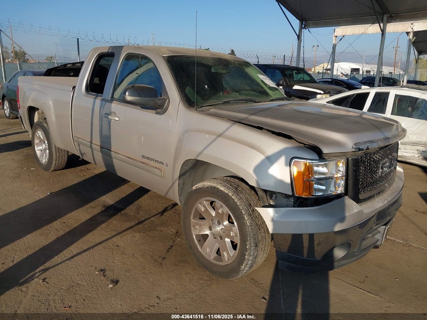 2GTEC190281199574 2008 GMC SIERRA photo no. 3