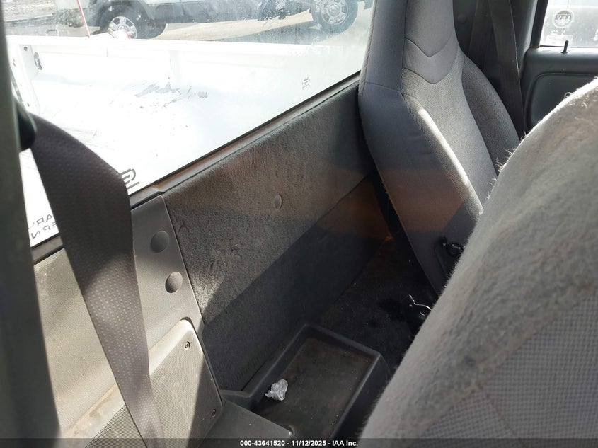 2003 Ford Ranger Xl/Xlt VIN: 1FTYR10D53PA81655 Lot: 43641520