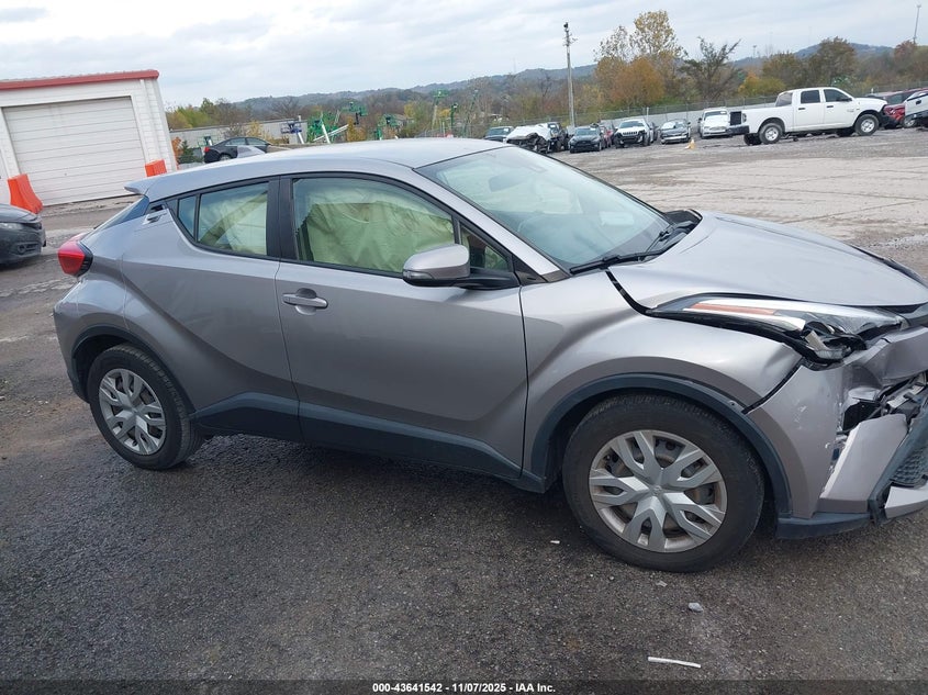 2020 TOYOTA C-HR LE JTNKHMBX8L1085358