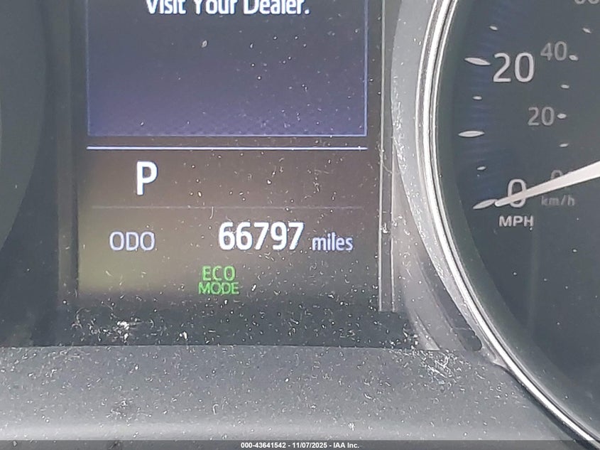 2020 TOYOTA C-HR LE JTNKHMBX8L1085358