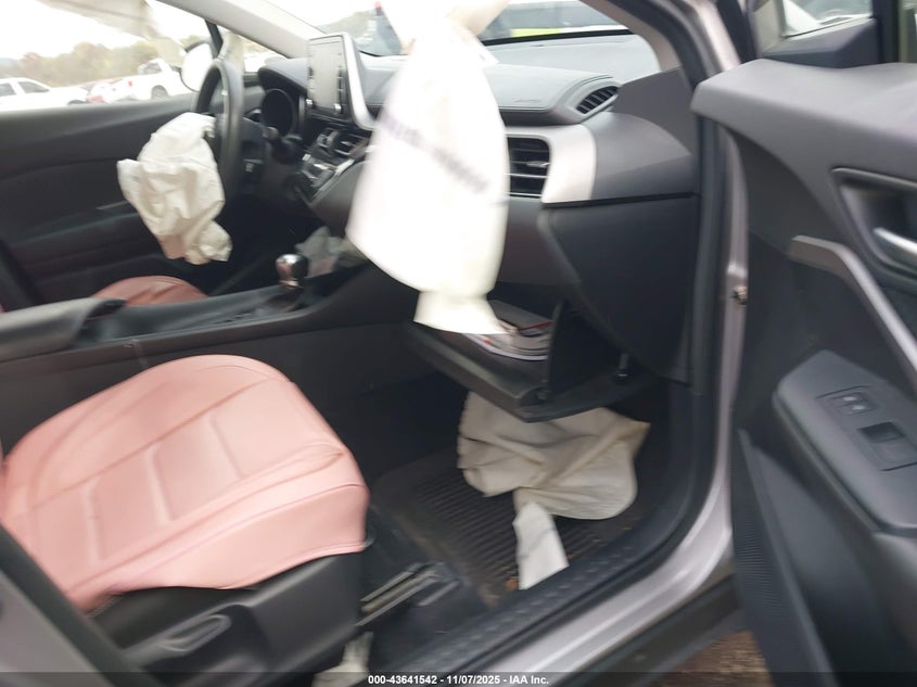 2020 TOYOTA C-HR LE JTNKHMBX8L1085358