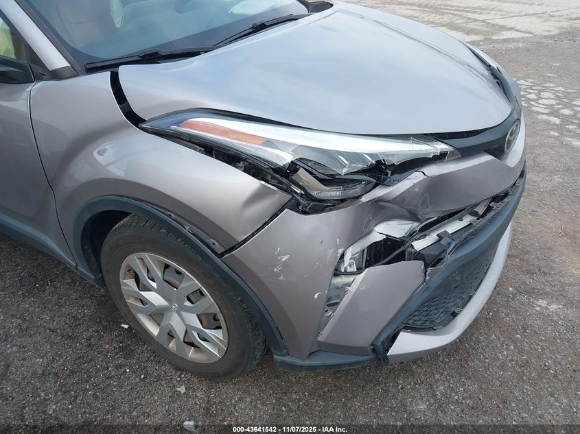 2020 TOYOTA C-HR LE JTNKHMBX8L1085358