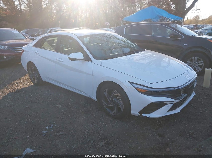 HYUNDAI ELANTRA LIMITED