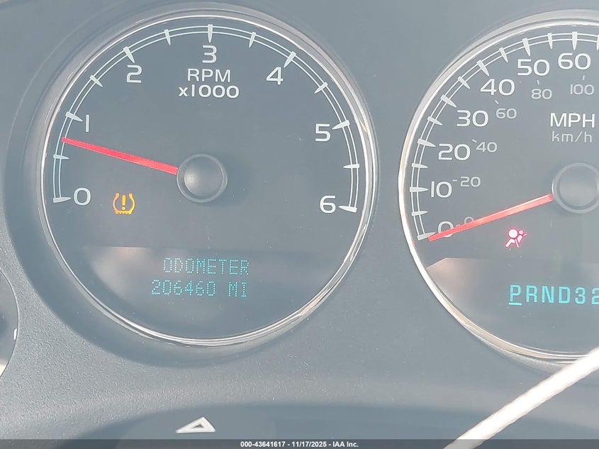 2008 Chevrolet Tahoe C1500 VIN: 1GNFC13J18R258294 Lot: 43641617