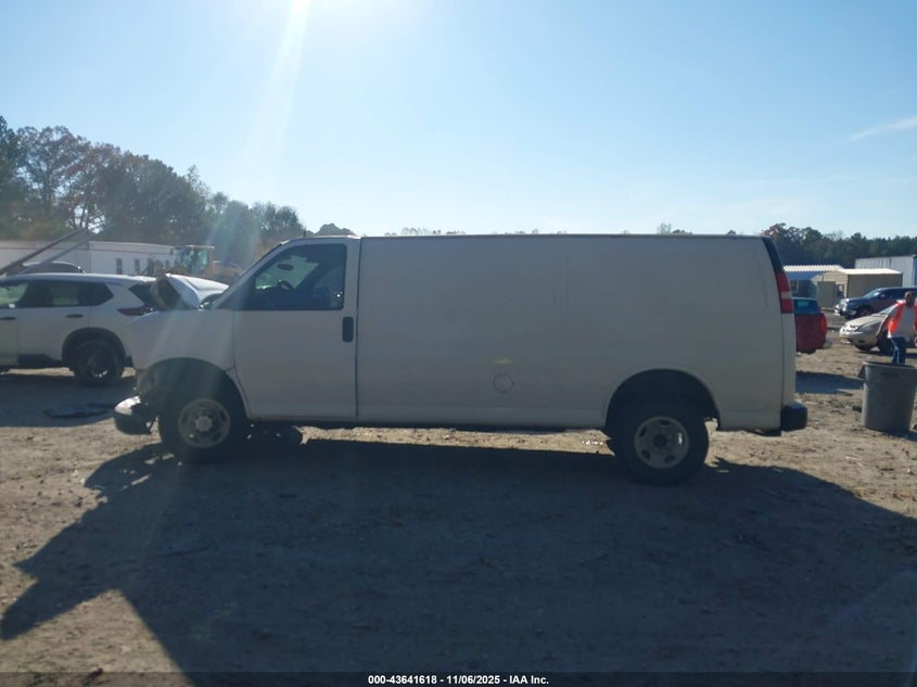2014 Chevrolet Express 2500 Work Van VIN: 1GCWGGFA7E1112729 Lot: 43641618