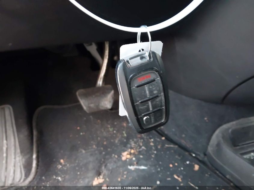 2022 Chrysler Pacifica Touring VIN: 2C4RC1FGXNR103142 Lot: 43641630