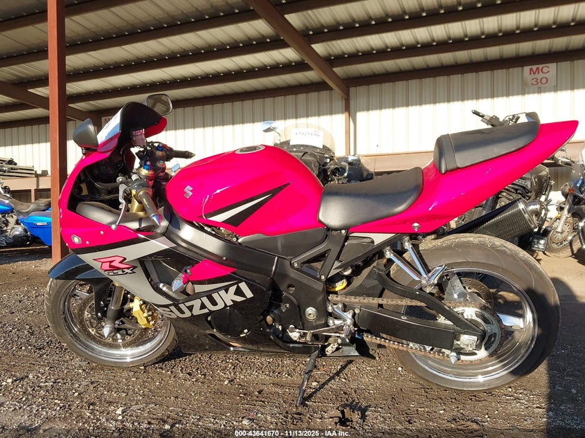 2005 Suzuki Gsx-R600 K VIN: JS1GN7CA152114043 Lot: 43641670