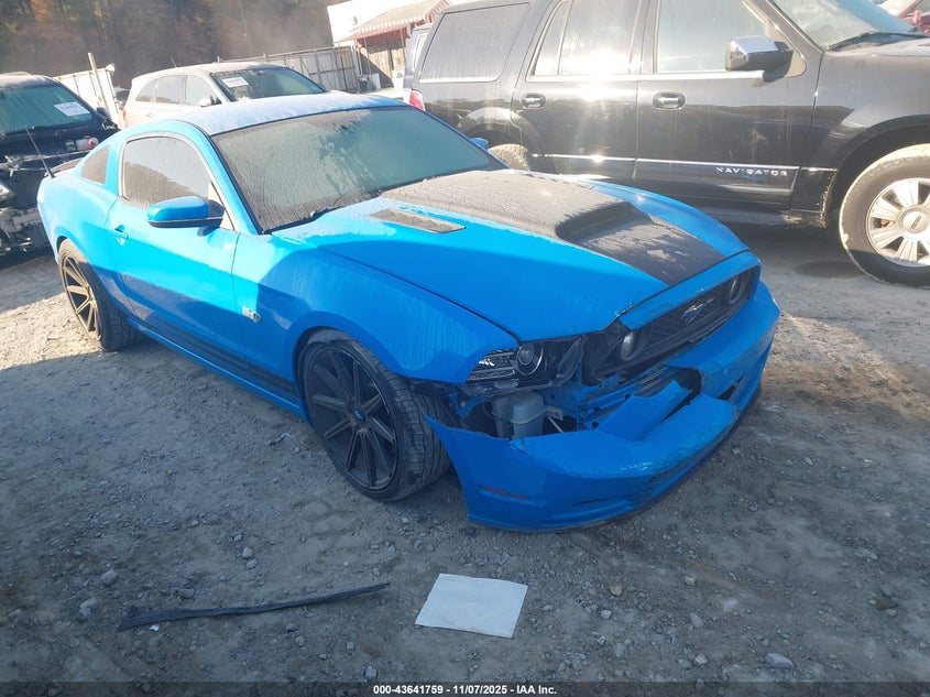 FORD MUSTANG GT PREMIUM