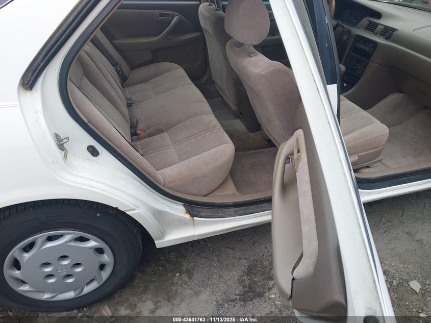 4T1BG22K8WU214391 1998 TOYOTA CAMRY photo no. 8