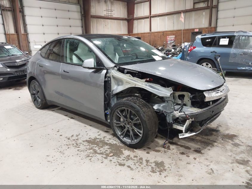 TESLA MODEL Y LONG RANGE DUAL MOTOR ALL-WHEEL DRIVE