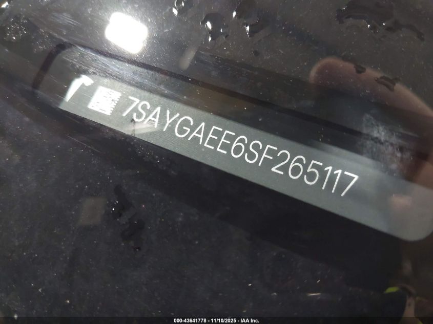 2025 Tesla Model Y Long Range Dual Motor All-Wheel Drive VIN: 7SAYGAEE6SF265117 Lot: 43641778