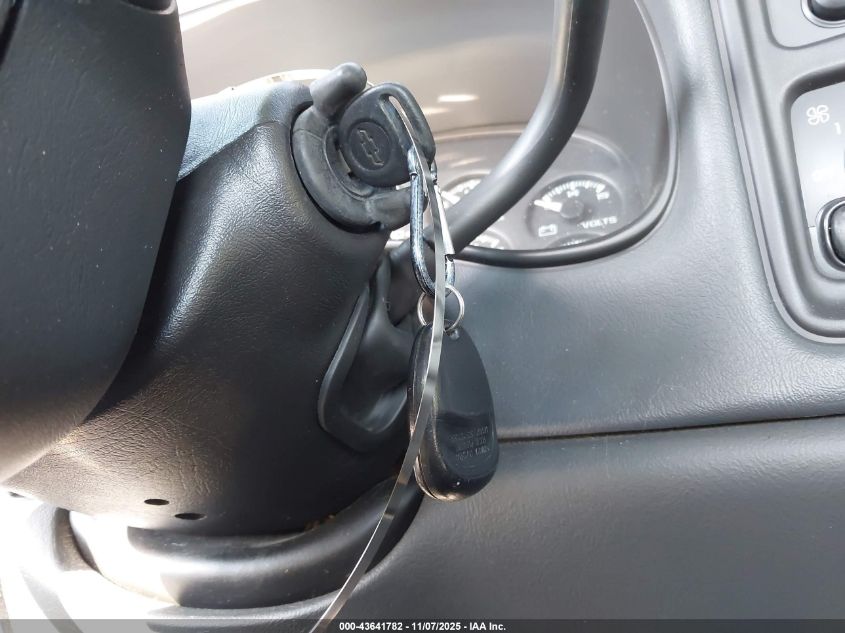 1999 Chevrolet Silverado 1500 Ls VIN: 1GCEC14V4XZ179142 Lot: 43641782