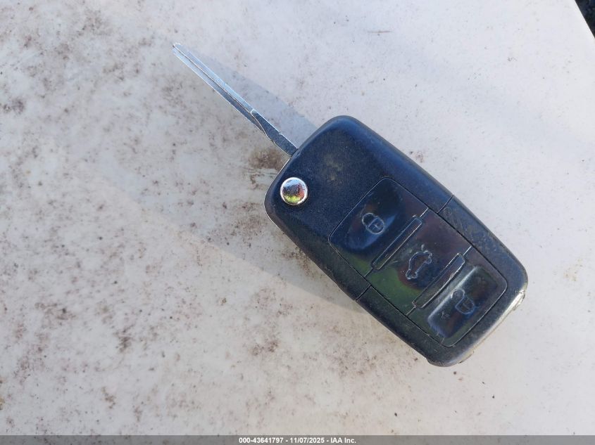 2003 Volkswagen New Beetle Gls VIN: 3VWCK21Y13M301334 Lot: 43641797