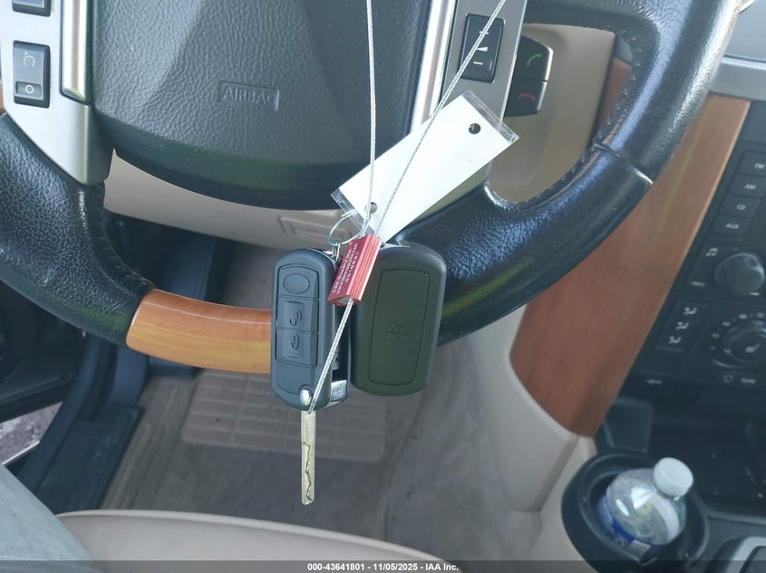 2008 Land Rover Lr3 V8 Hse VIN: SALAG25458A475908 Lot: 43641801