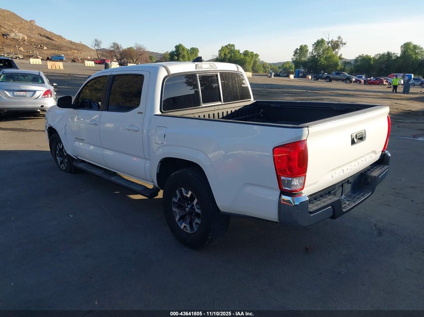 5TFAX5GN1HX089790 2017 TOYOTA TACOMA photo no. 3