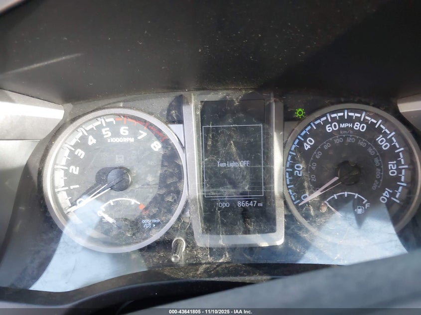 5TFAX5GN1HX089790 2017 TOYOTA TACOMA photo no. 7