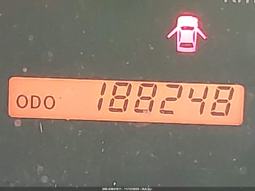 2016 Toyota Sequoia Sr5 5.7L V8 VIN: 5TDZY5G13GS064018 Lot: 43641811