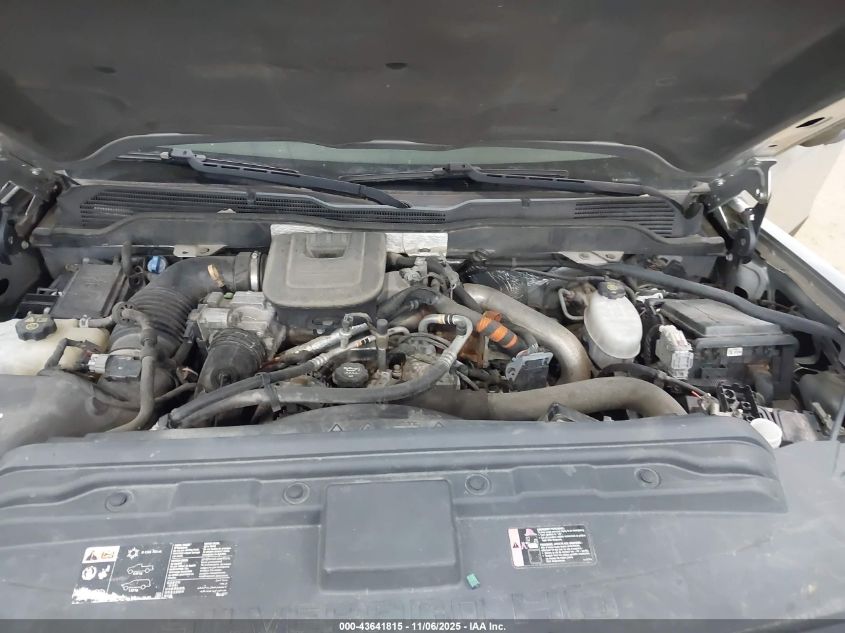 2015 Chevrolet Silverado 3500Hd Wt VIN: 1GC4KYC8OFF172790 Lot: 43641815