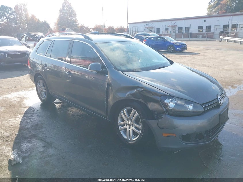 2013 VOLKSWAGEN JETTA SPORTWAGEN 2.0L TDI - 3VWPL7AJ8DM664939