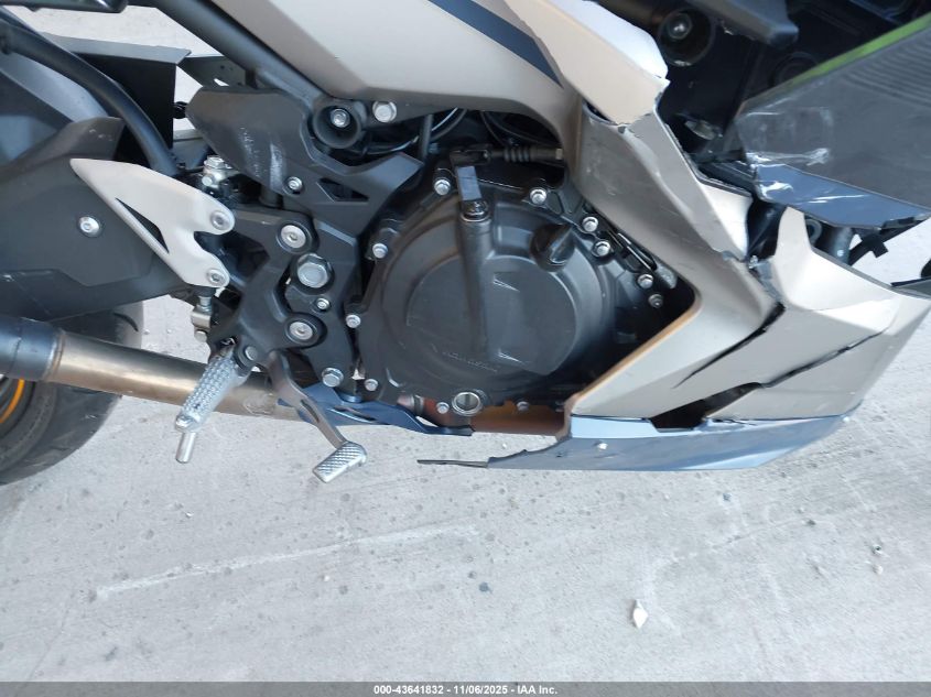 2023 Kawasaki Ex400 VIN: JKAEXKG11PDAM0258 Lot: 43641832