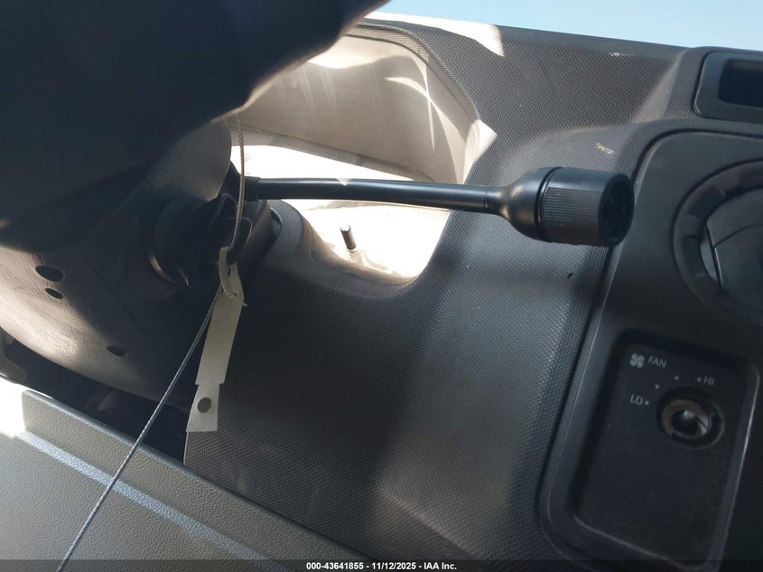 2009 Ford E-250 Commercial/Recreational VIN: 1FTNE24W59DA33776 Lot: 43641855