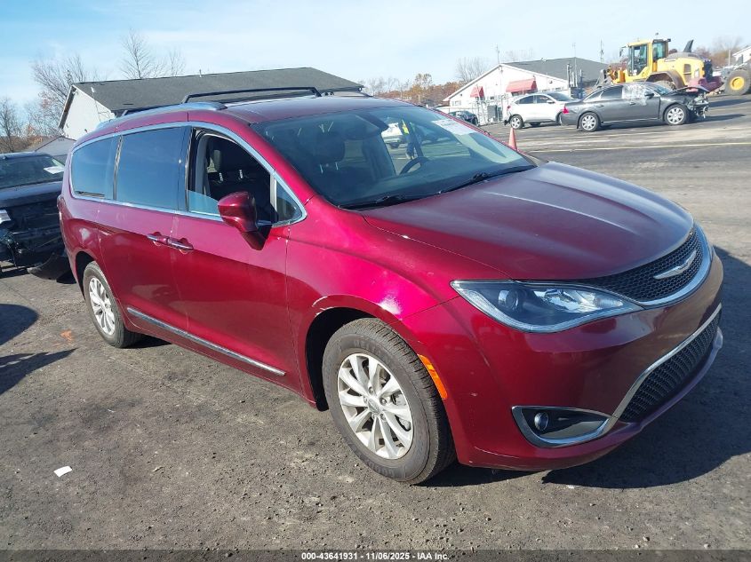 CHRYSLER PACIFICA TOURING L