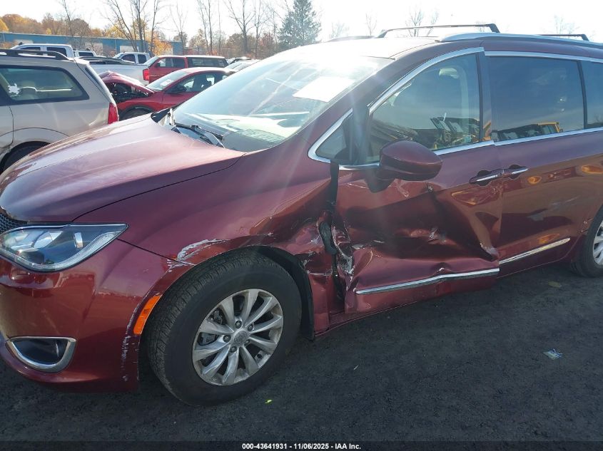 2019 Chrysler Pacifica Touring L VIN: 2C4RC1BG3KR625211 Lot: 43641931