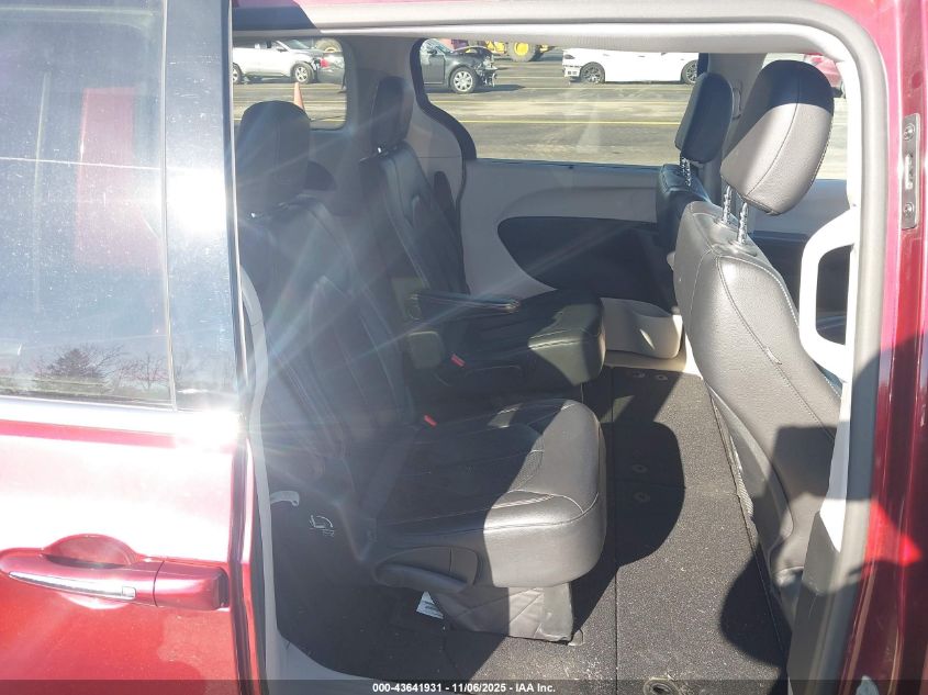 2019 Chrysler Pacifica Touring L VIN: 2C4RC1BG3KR625211 Lot: 43641931