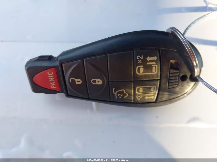 2014 Chrysler Town & Country Touring VIN: 2C4RC1BG3ER208336 Lot: 43641938