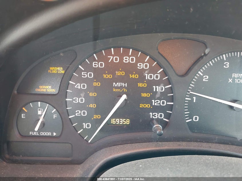 2000 Saturn Ls1 VIN: 1G8JU52F9YY657782 Lot: 43641991